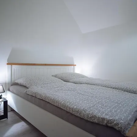 Maijeschhof Apartment